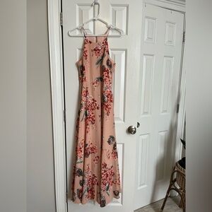 Lulus dress. Pink floral maxi. Size small.